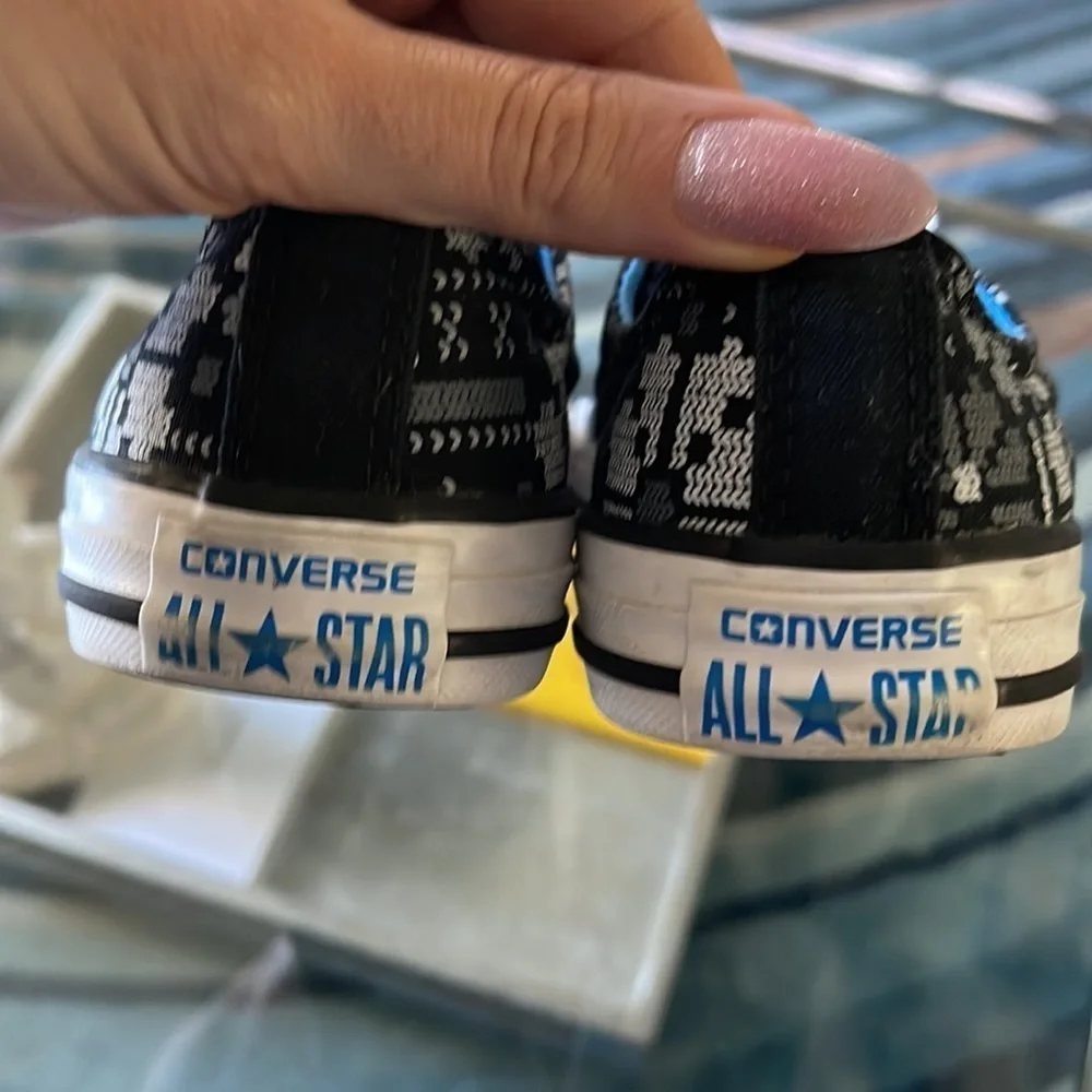 Converse💙🖤
